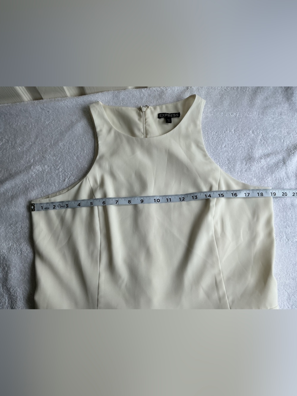 Express Cream Sleeveless Peplum Top L - Picture 11 of 13